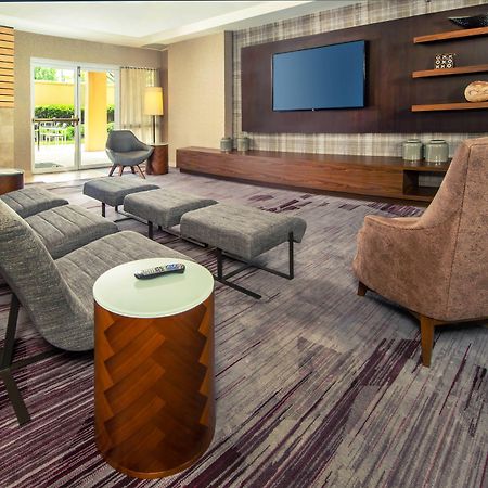 Sonesta Select Allentown Bethlehem Airport エクステリア 写真
